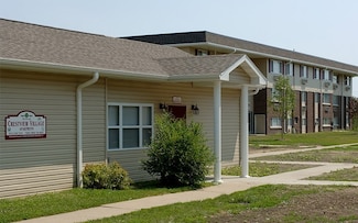 200 N Crestlane Dr, Kankakee, IL 60901