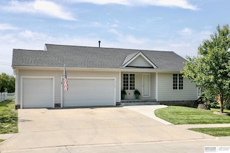 21305 Mcclellan Cir, Gretna, NE 68028