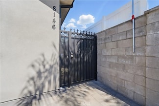 8146 Vantage Ave, Los Angeles, CA 91605