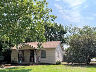 1021 S C St, Wellington, KS 67152