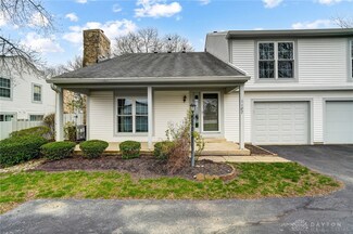 1187 Governors Square Dr, Dayton, OH 45458