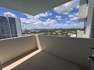 2899 Collins Ave Unit 1526, Miami Beach, FL 33140