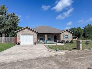 168 Tupelo St, Pittsburg, TX 75686