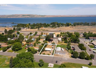 110 W Park Ave, Boardman, OR 97818