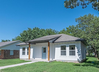 1228 E Parker St, Shawnee, OK 74801