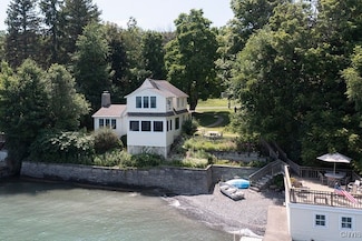 2408 Wave Way, Skaneateles, NY 13152