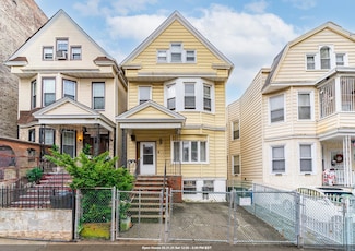27 Lexington Ave, Jersey City, NJ 07304