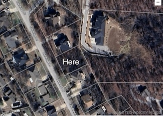 713 Oak Ridge Dr, Sand Springs, OK 74063