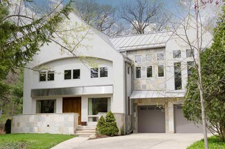 3140 Oxford Rd, Madison, WI 53705