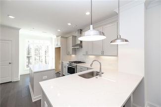 352 Olmstead Way Unit 28, Alpharetta, GA 30002