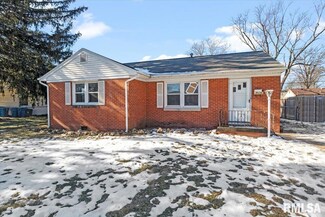 13 Midland Ct, Springfield, IL 62702