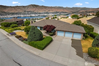 2338 Grand Ave, East Wenatchee, WA 98802