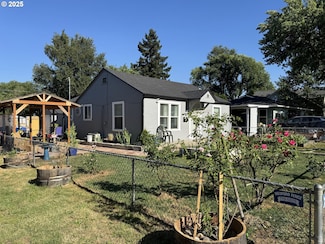 801 Grant Ave, Medford, OR 97501