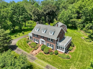 2200 Ridge Rd, North Haven, CT 06473