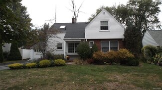 407 Darwin Dr, Buffalo, NY 14226