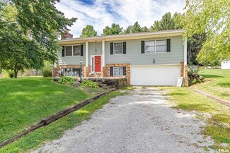 1335 Douglas Rd, Metamora, IL 61548