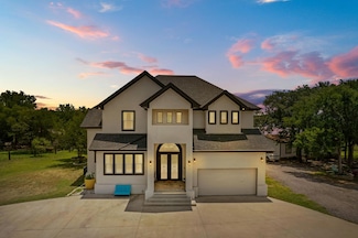 227 Heritage Oaks Dr, Cedar Creek, TX 78612