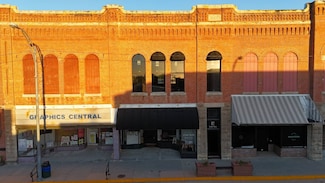 110 S Main St, Smith Center, KS 66967