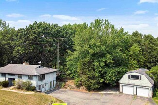W8352 County Road V, Poynette, WI 53955