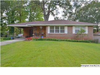 501 Zinnia Ln, Birmingham, AL 35215