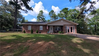 234 McDonald Blvd, London, AR 72847