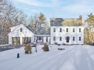 6 Blueberry Hill Rd, Pepperell, MA 01463