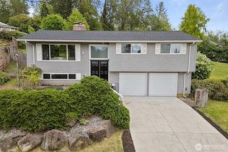 806 Hazel Ave N, Kent, WA 98031