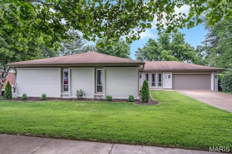 1254 Jade Wind Cir, Ballwin, MO 63011