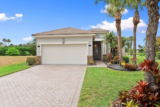 9943 SW Stonegate Dr, Port Saint Lucie, FL 34987