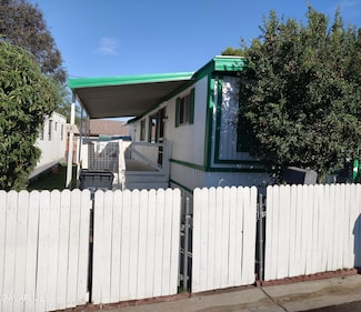 1717 E Avenue I Unit 33, Lancaster, CA 93535