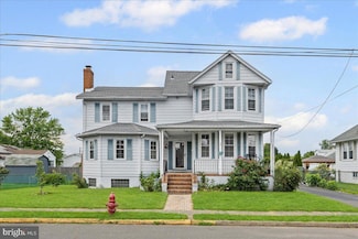 119 Elm Ave, Burlington, NJ 08016