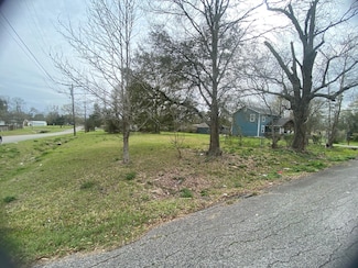 4775 Cleveland St, Beaumont, TX 77703