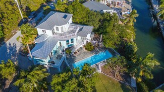 22822 John Silver Ln, Summerland Key, FL 33042