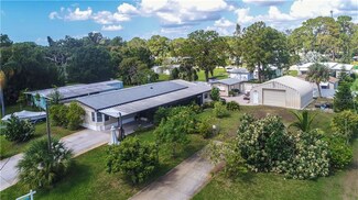 8230 Pinetree Ln, Englewood, FL 34224