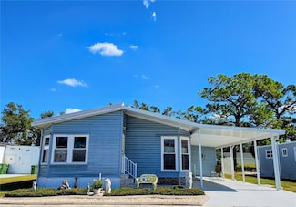 305 Oakwood Blvd E, Sarasota, FL 34237