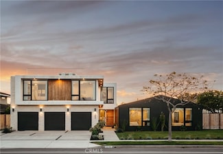 1235 Santiago Dr, Newport Beach, CA 92660
