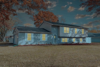 1818 Lindenwood Ave, Fort Wayne, IN 46808