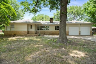 1740 W Golden St, Tulsa, OK 74127