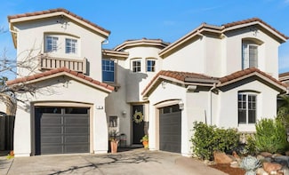 6 Summerbrooke Cir, Napa, CA 94558