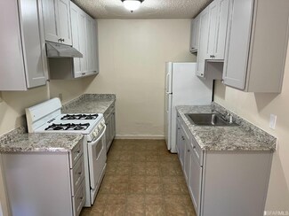 955 75th Ave, Oakland, CA 94621