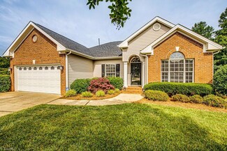 171 N Saint Andrews Dr, Advance, NC 27006