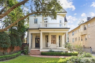 2 Cromwell Place, New Orleans, LA 70118