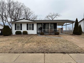 4951 Tulip Tree Ln, Hazelwood, MO 63042