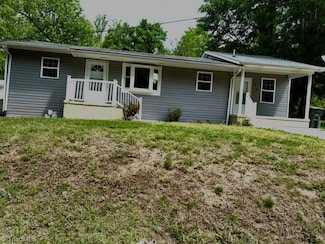 115 Roosevelt St, Eden, NC 27288