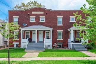 1375 Cranford Ave, Lakewood, OH 44107