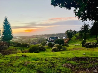 3700 Giorno Ct, Santa Rosa, CA 95404