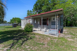157 Sportsman Rd, Satsuma, FL 32189