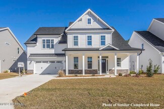 394 Man o War Ln, Hampstead, NC 28443
