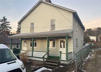 2822 Clinton Ct, Export, PA 15632