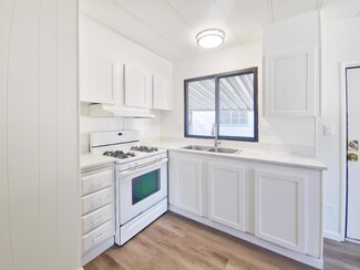4513 Chippewa Ln, Redding, CA 96003